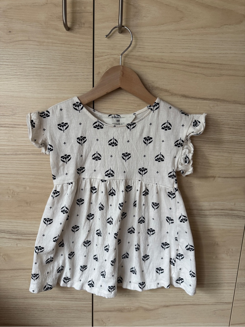 H&M Cream Top with Black Floral Print and Flutter Sleeves